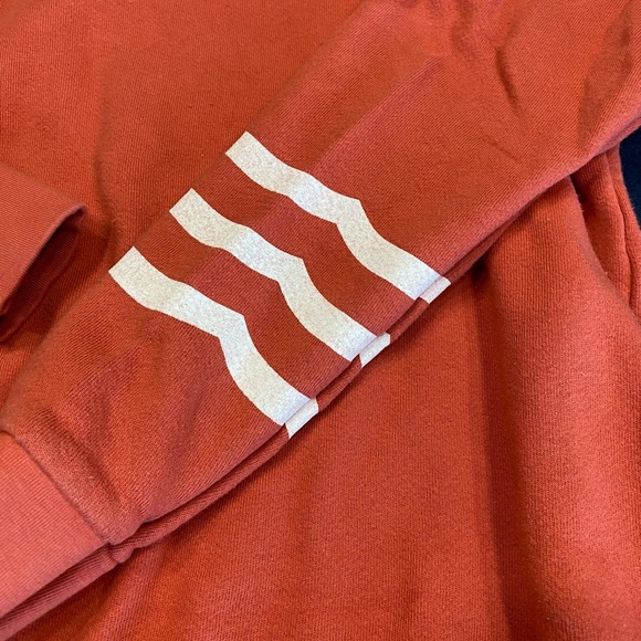 SOL ANGELES sweatshirt⚡️EUC⚡️worn once( too snug for me!) CUTE and COMFY!! - Picture 8 of 13